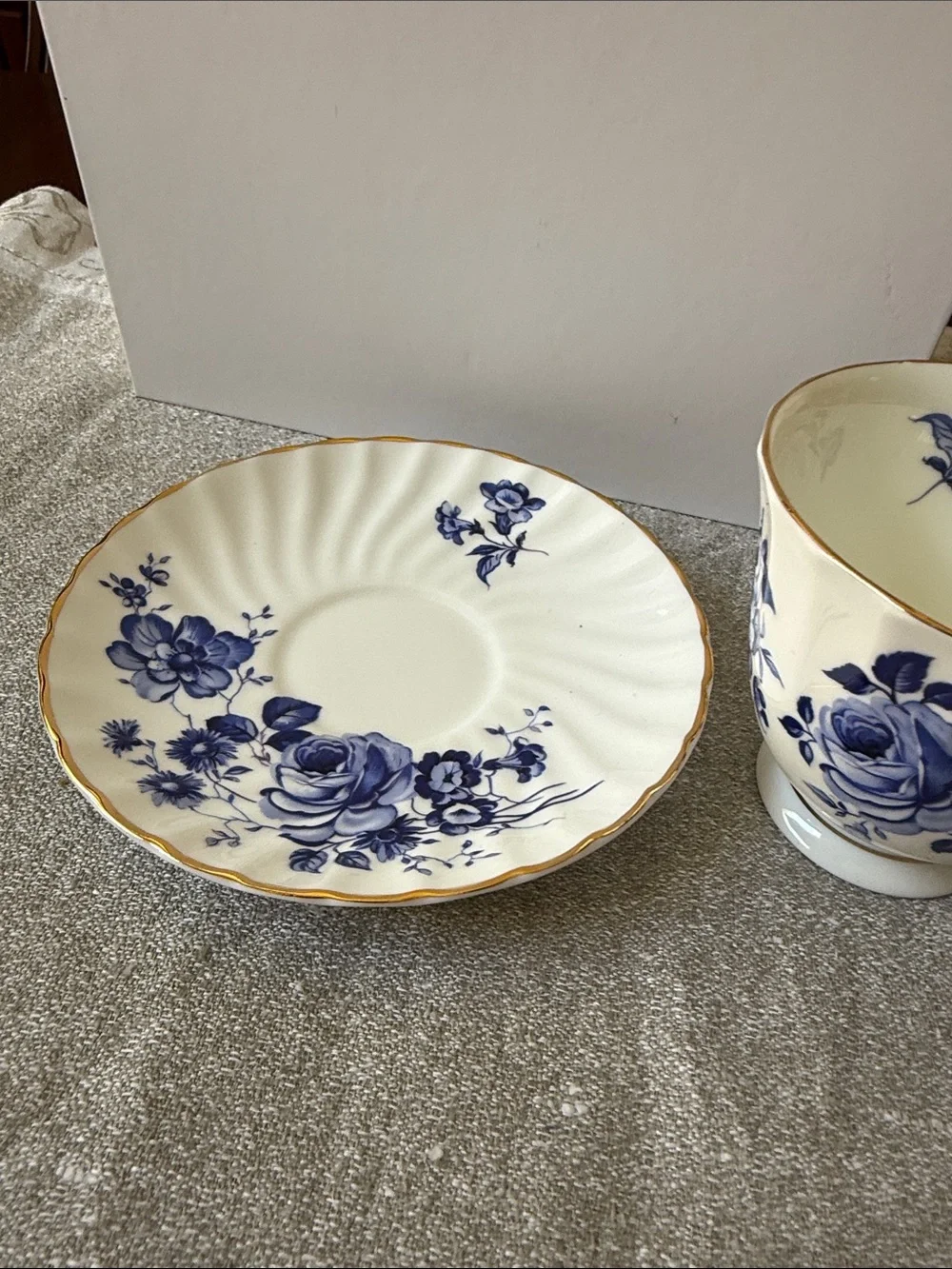 Crown Victorian Staffordshire England Bone China Blue Rose Tea Cup Saucer set